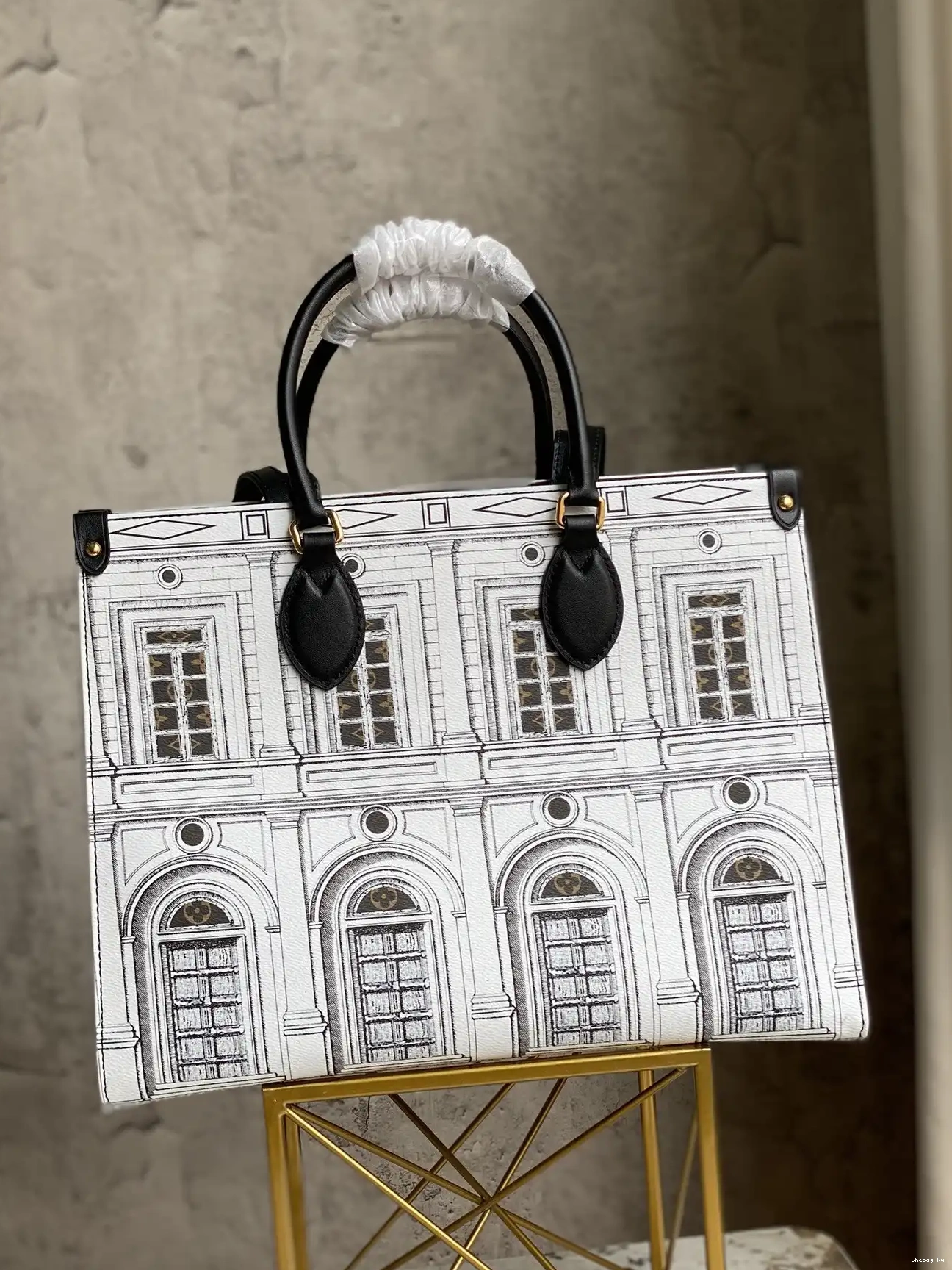 LOUIS MM VUITTON ONTHEGO 0611